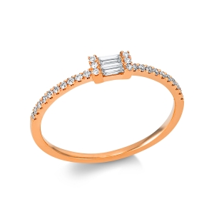 Solitaire Ring mit Seitenbesatz 18kt Gelbgold mit 0,20ct Diamanten