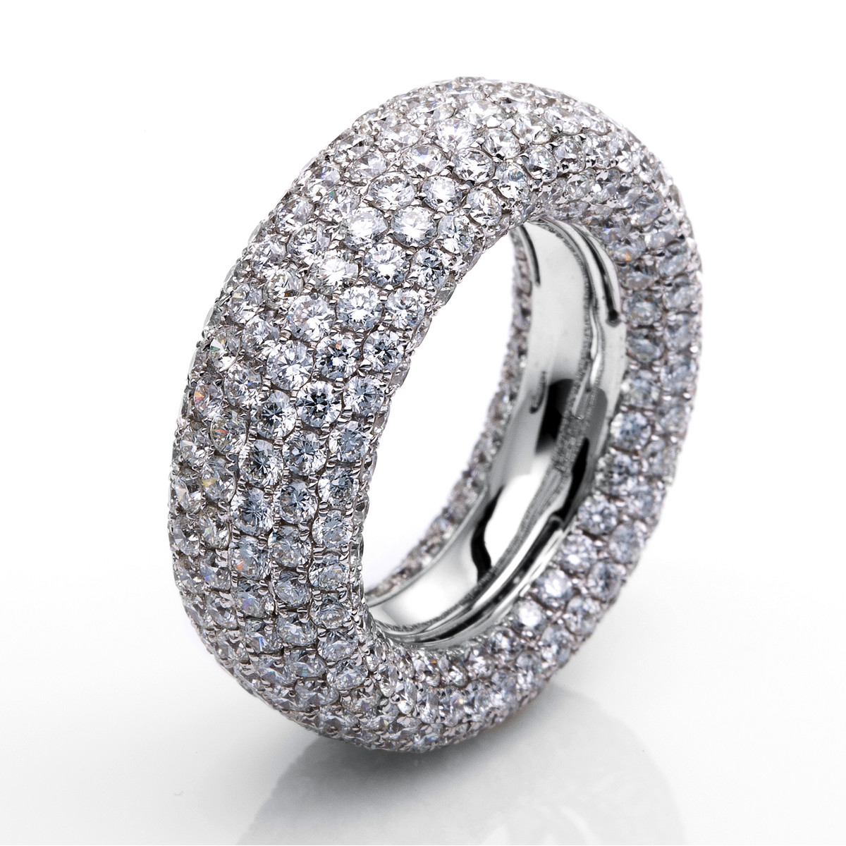 Pavé Ring  18kt Weißgold mit 8,06ct Diamanten