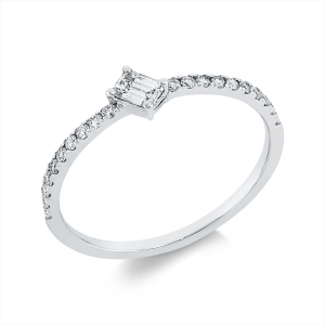 Ring 18 kt GG