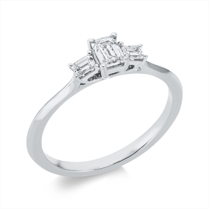 Ring 18 kt WG