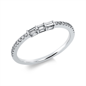 Ring 18 kt WG