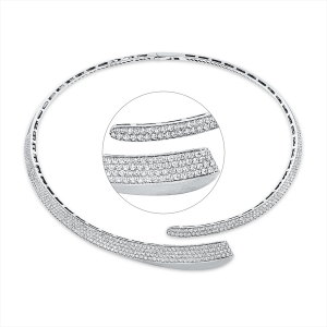 Collier 18 kt WG, mattiert