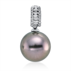 Anhänger  18kt Weißgold mit 0,13ct Diamanten