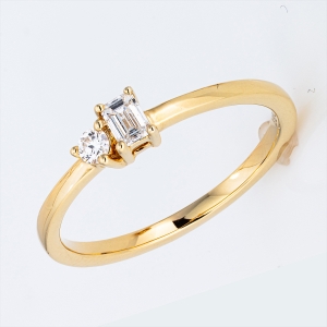 Ring 18 kt GG