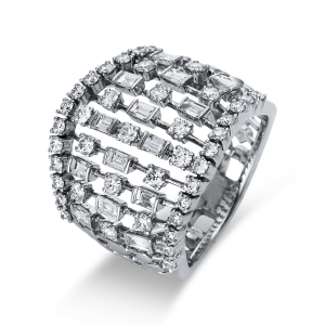 Ring 18 kt WG