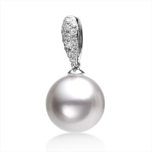 Anhänger  18kt Weißgold mit 0,08ct Diamanten