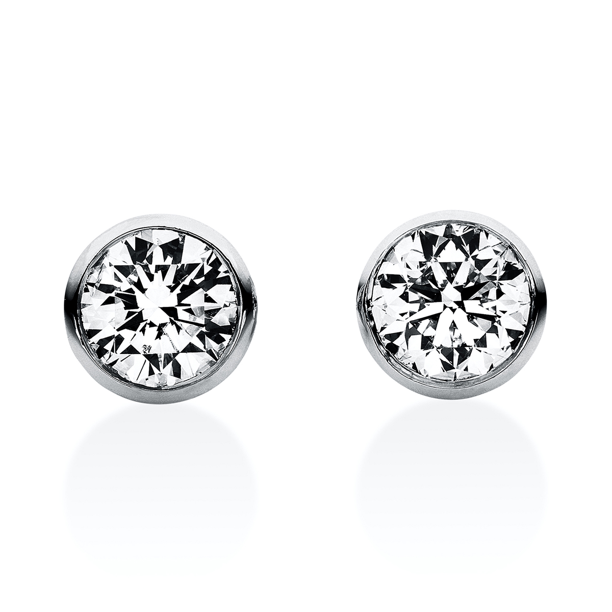 Solitaire Ohrstecker Zarge 14kt Weißgold  V-Zarge mit 0,50ct Diamanten